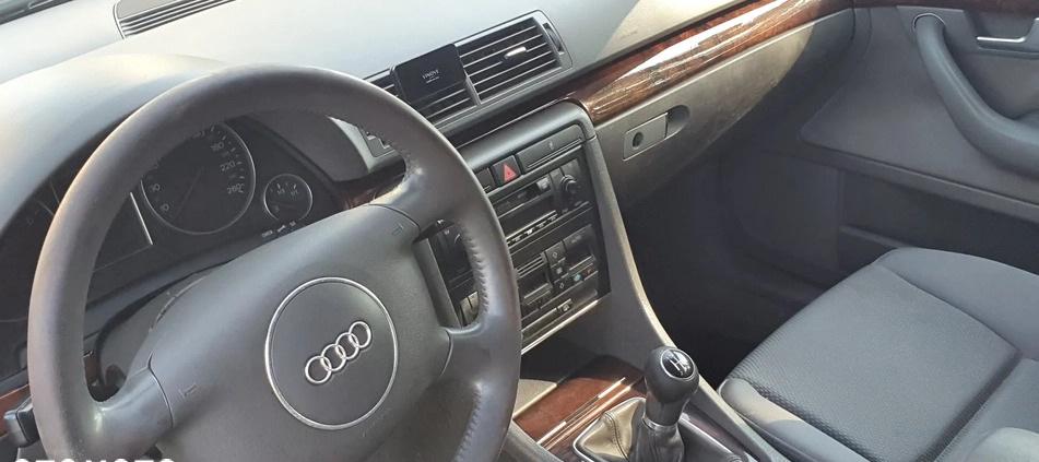 Audi A4 cena 8700 przebieg: 398415, rok produkcji 2001 z Koluszki małe 529